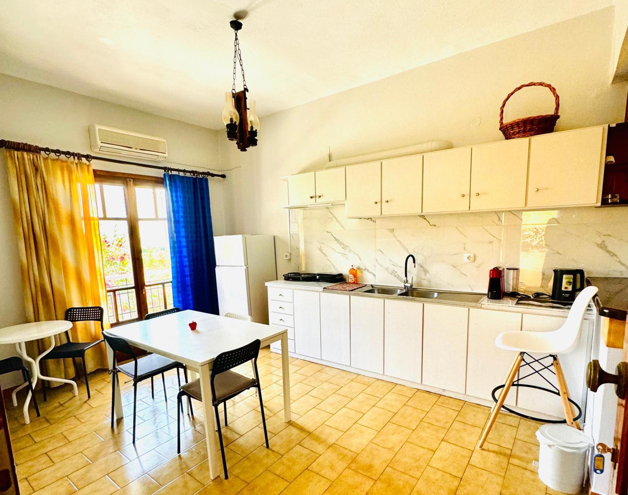 Glaros Apartments Nidrí Kültér fotó
